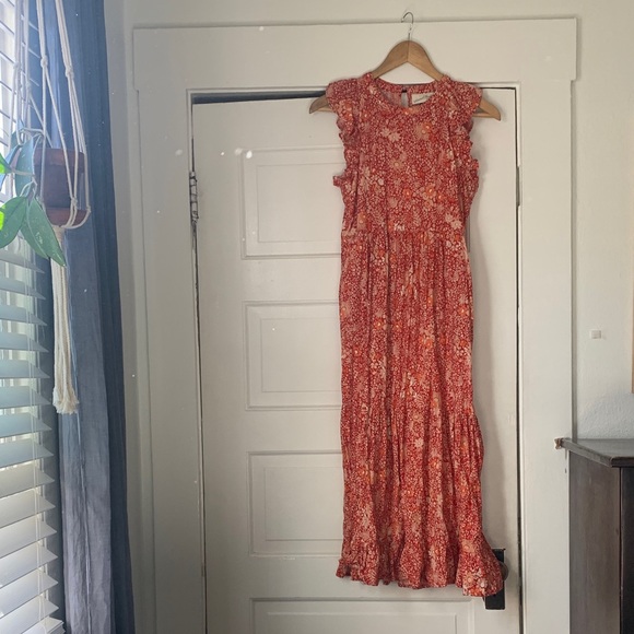 Universal Thread Dresses & Skirts - Universal Thread Red Floral Maxi Dress
